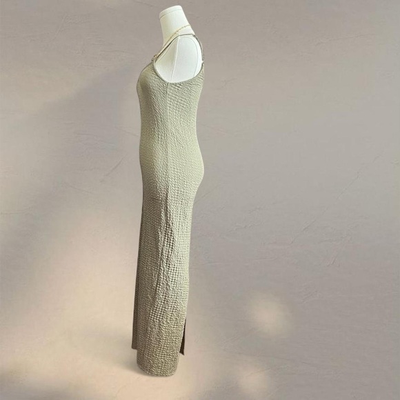 H&M form fitting maxi bodycon sage green dress - Picture 3 of 5